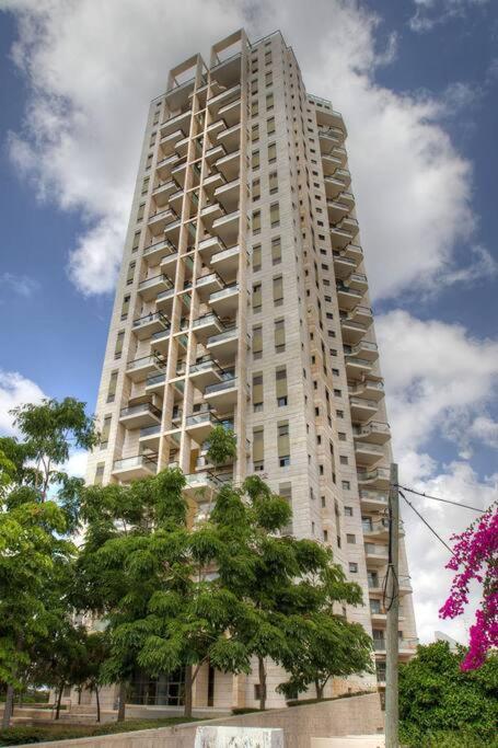 Apartament Beautiful Penthouse W/Amazing View, Prime Location Ramat Gan Zewnętrze zdjęcie