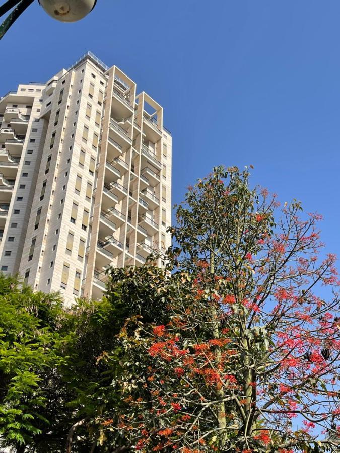 Apartament Beautiful Penthouse W/Amazing View, Prime Location Ramat Gan Zewnętrze zdjęcie