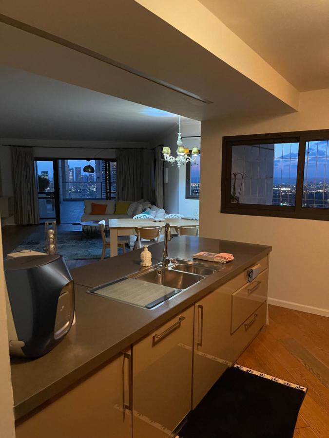 Apartament Beautiful Penthouse W/Amazing View, Prime Location Ramat Gan Zewnętrze zdjęcie