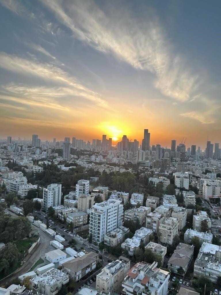 Apartament Beautiful Penthouse W/Amazing View, Prime Location Ramat Gan Zewnętrze zdjęcie